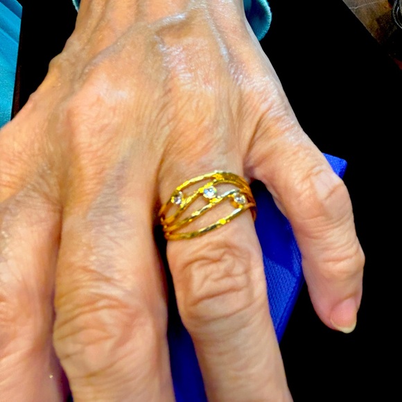 Vintage Silpada ring new used for display only. Just one left, size 8 - Picture 2 of 3